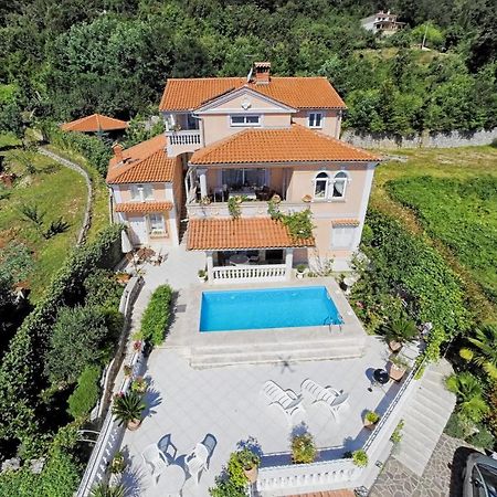 Family Friendly Apartments With A Swimming Pool Lovran, Opatija - 14178 Экстерьер фото