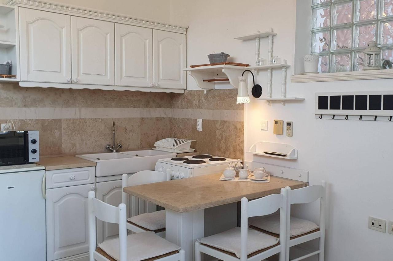 Family Friendly Apartments With A Swimming Pool Lovran, Opatija - 14178 Экстерьер фото