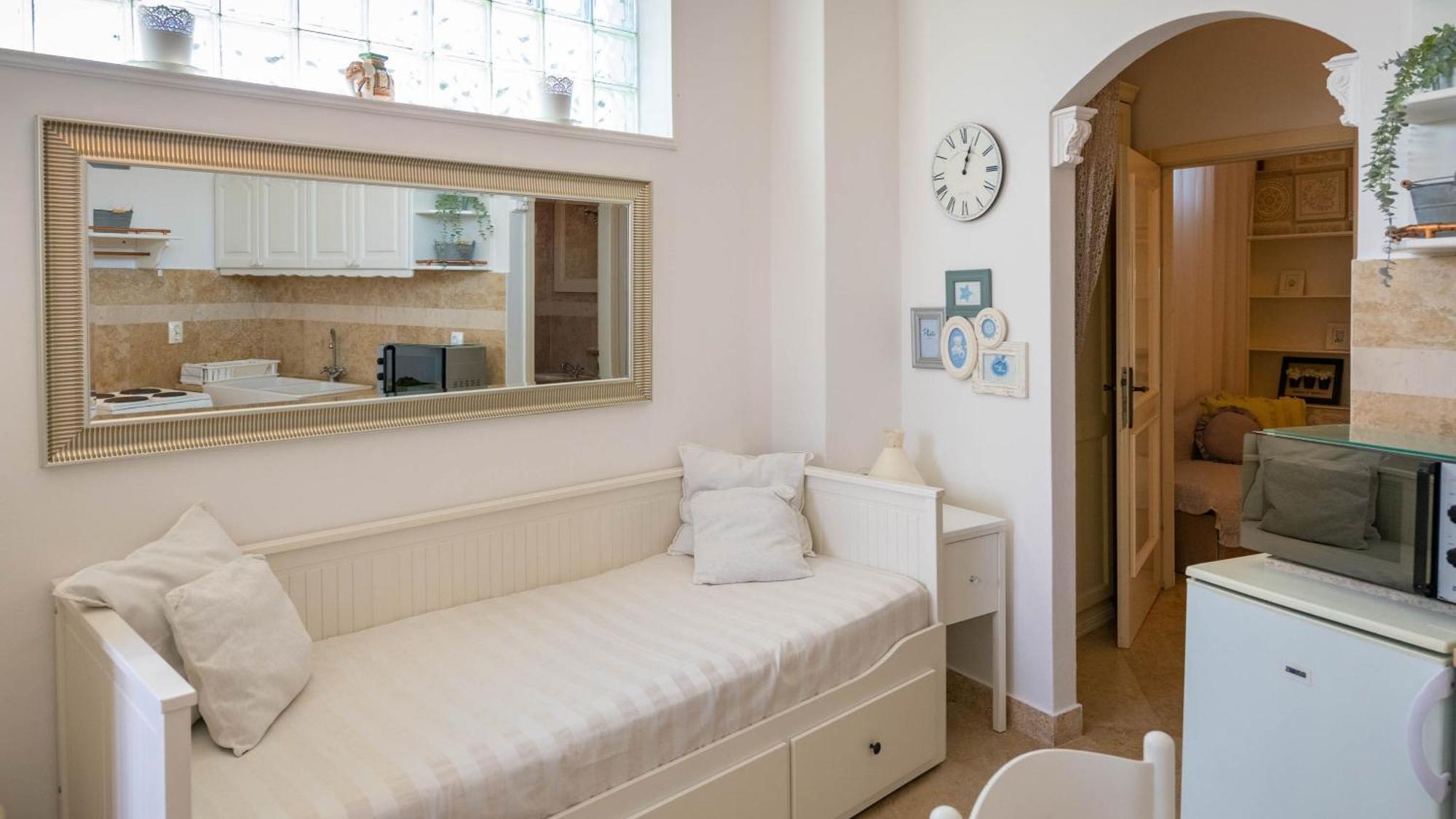Family Friendly Apartments With A Swimming Pool Lovran, Opatija - 14178 Экстерьер фото